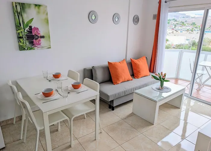 Bright Cosy 1br 7 Min To Siam Park Mall * Playa de las Américas